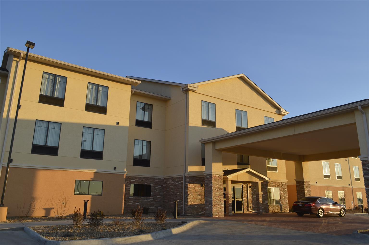 Hugoton Best Western Plus Stevens County Inn מראה חיצוני תמונה